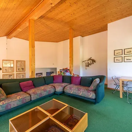 Chesa La Drosa - Celerina Apartment